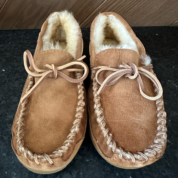 Wicked Good Kids Moccasins - Picture 1 of 6